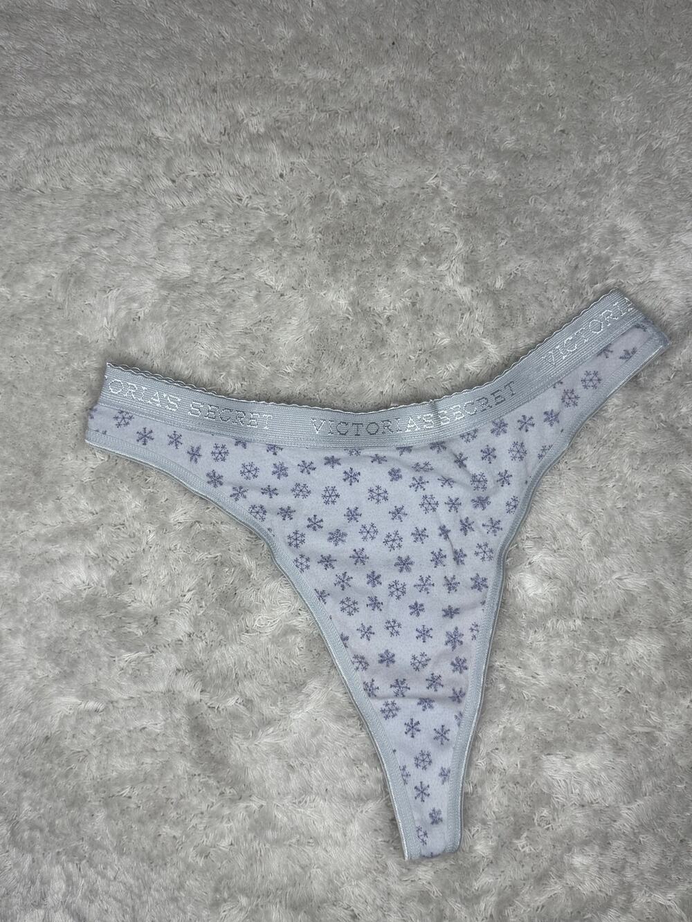 Victoria’s Secret Vintage Snowflake Thong Blue Signature Logo Cotton Size M